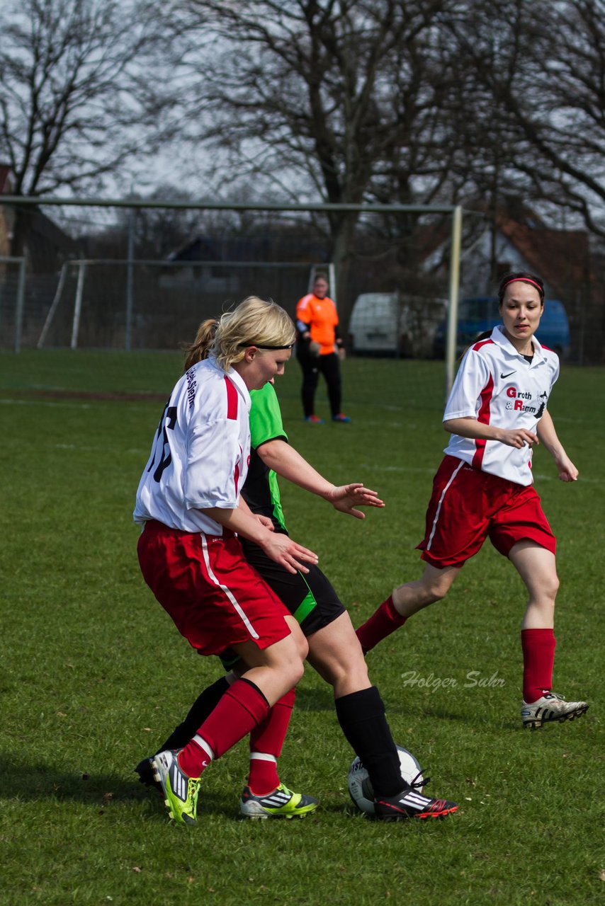 Bild 119 - Frauen Schmalfelder SV - TSV Siems : Ergebnis: 1:0